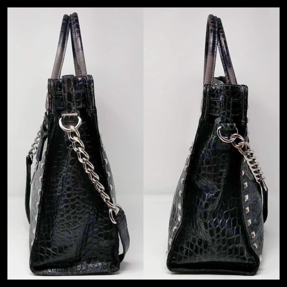Michael Kors Large Hamilton
Studded Leather Tote - Picture 6 of 16